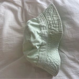 Pastel green bucket hat